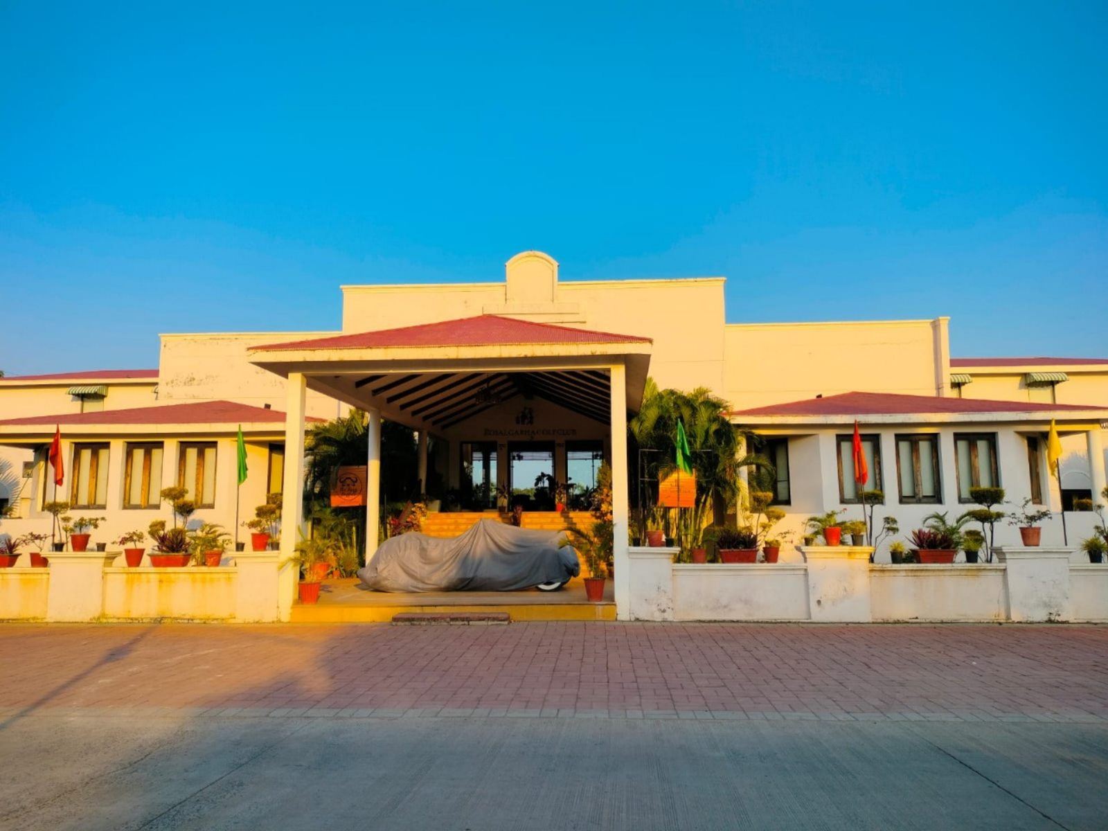 a1ac9880-ad61-422f-ad72-5152ec73c965